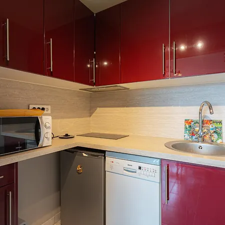 De Charme Avec Terrasse Vue Sur Le *